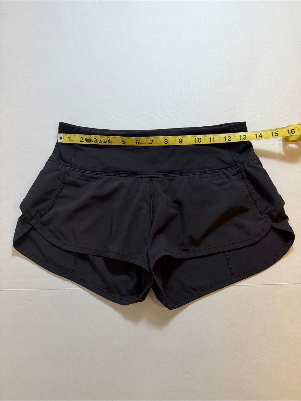 Lululemon Run: Speed Short *Block-It Pocket 2.5"
Style Number: W7789S - Picture 2 of 7